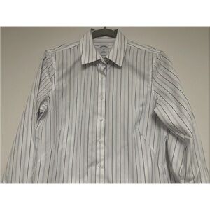 Ladies Brooks Brothers Fitted White Shirt with Blue Stripes